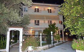 Margarita Apartments